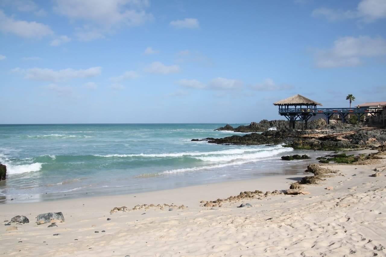 La spiaggia e il mare di Boa Vista. A Capo Verde, cosa vedere?