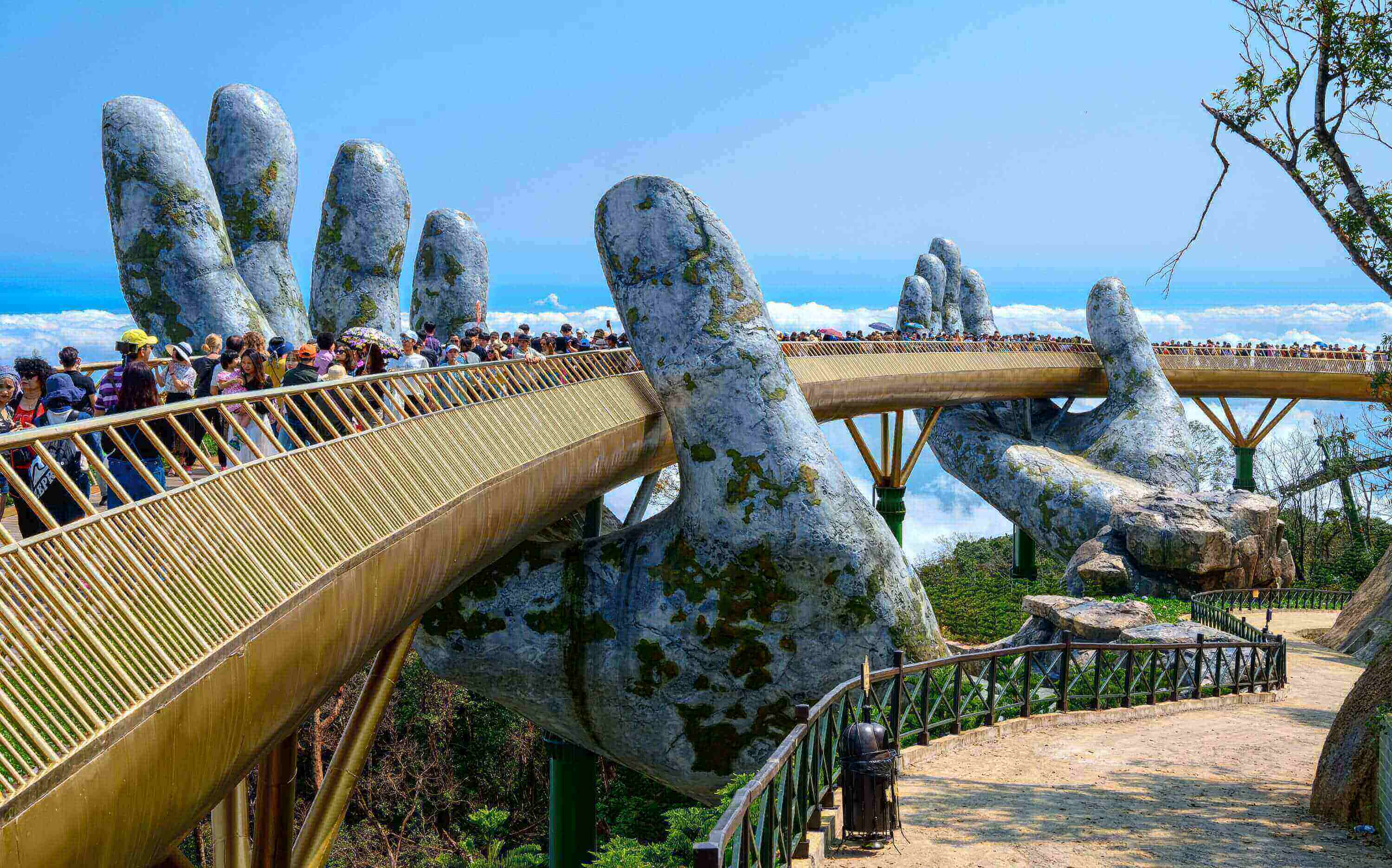 Golden Bridge, Da Nang, Vietnam