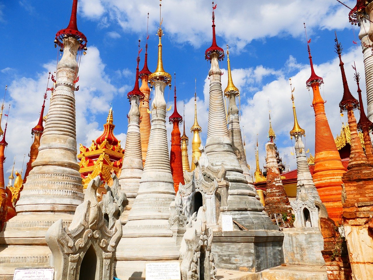 Le pagode, tra le principali attrazioni da non perdere durante un viaggio in Myanmar