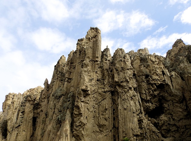 La Valle della Luna nei pressi di La Paz. Scopri cosa vedere in un viaggio in Bolivia coi consigli di Amerigo.it