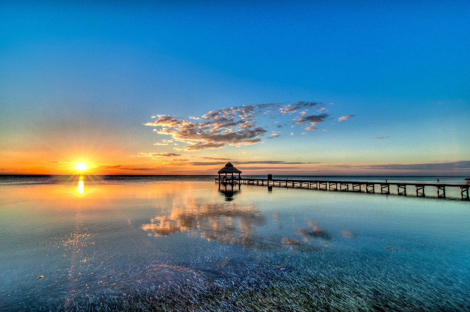 Le meravigliose acque dei Caraibi, meta perfetta per una vacanza con l'assicurazione viaggio Belize di Amerigo.it