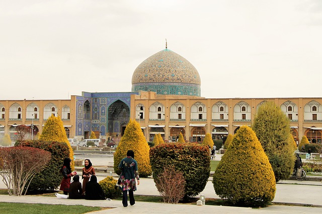 Piazza Naqsh-e jahàn ad Isfahan, tra i luoghi più imperdibili per sapere cosa vedere in Iran