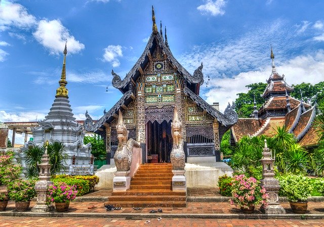 Uno degli splendidi templi di Chiang Mai, tra le destinazioni da non perdere una volta scelto quando andare in Thailandia