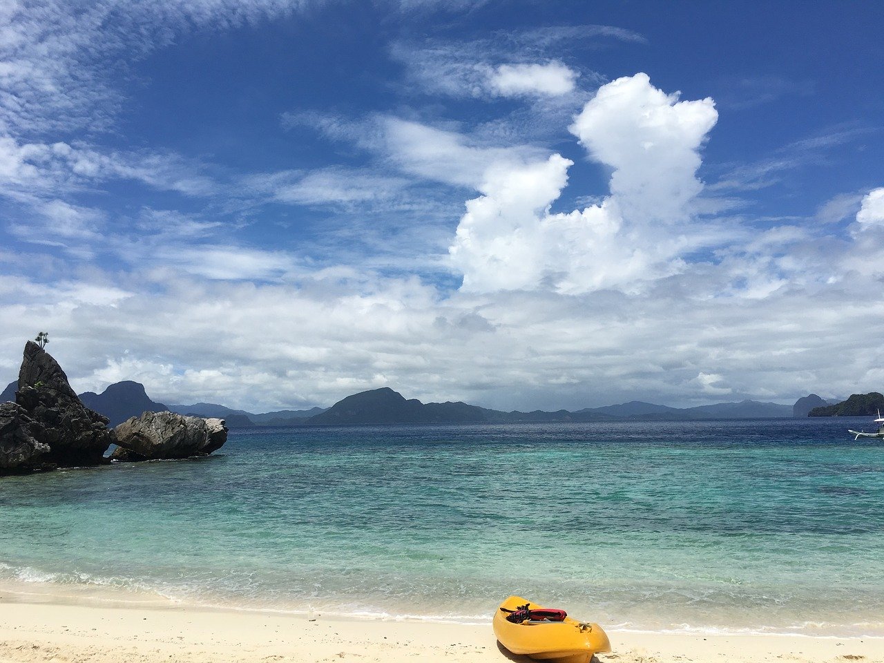La spiaggia di Palawan, uno dei posti di mare più belli tra tutte le cose da vedere alle Filippine