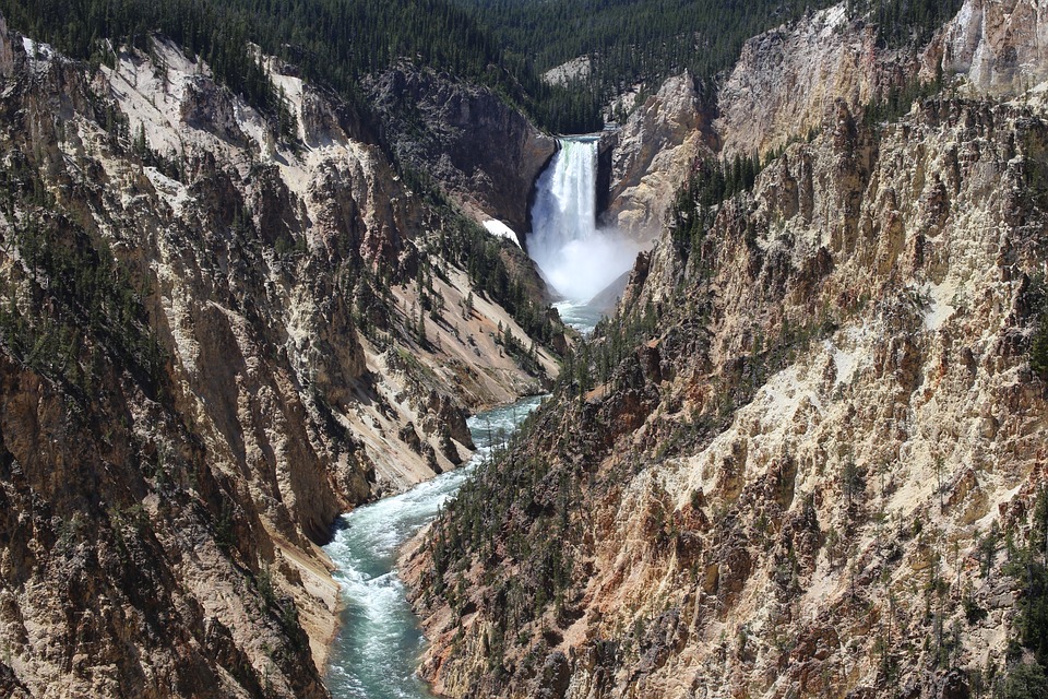 Assicurazione viaggi Yellowstone 1