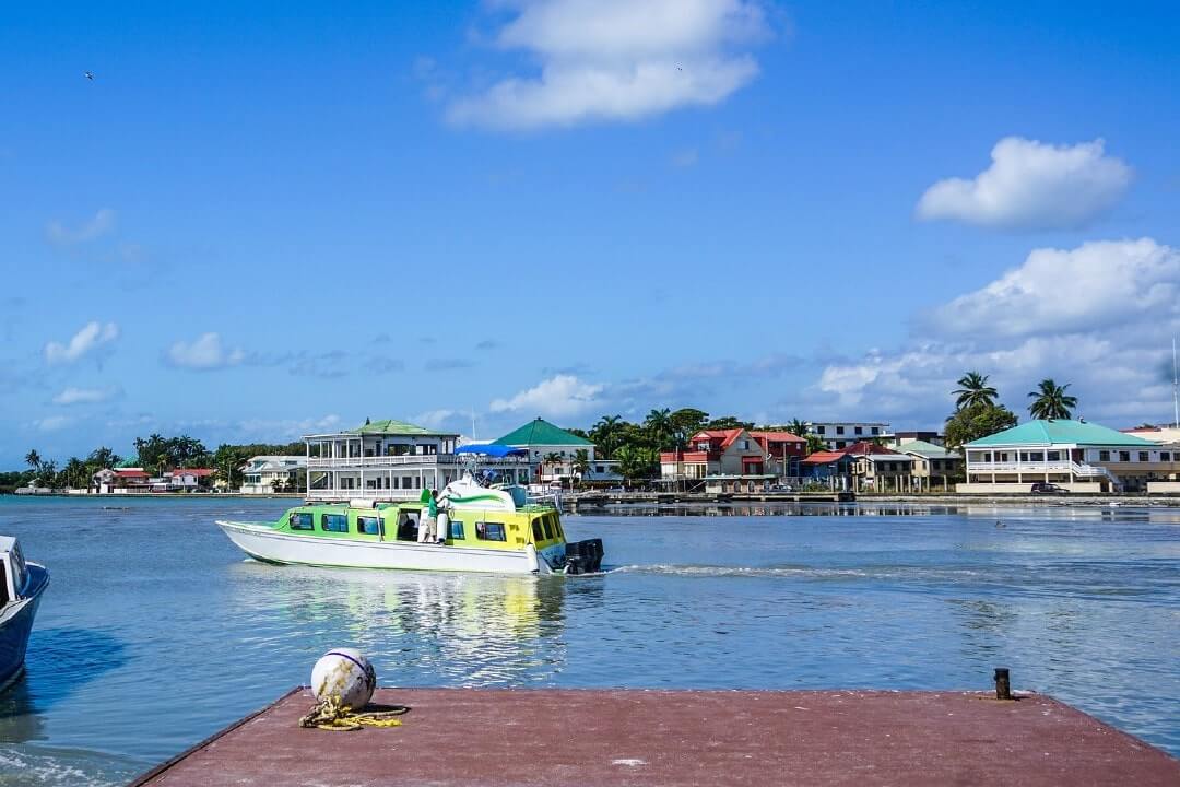 Il molo di Belize City.