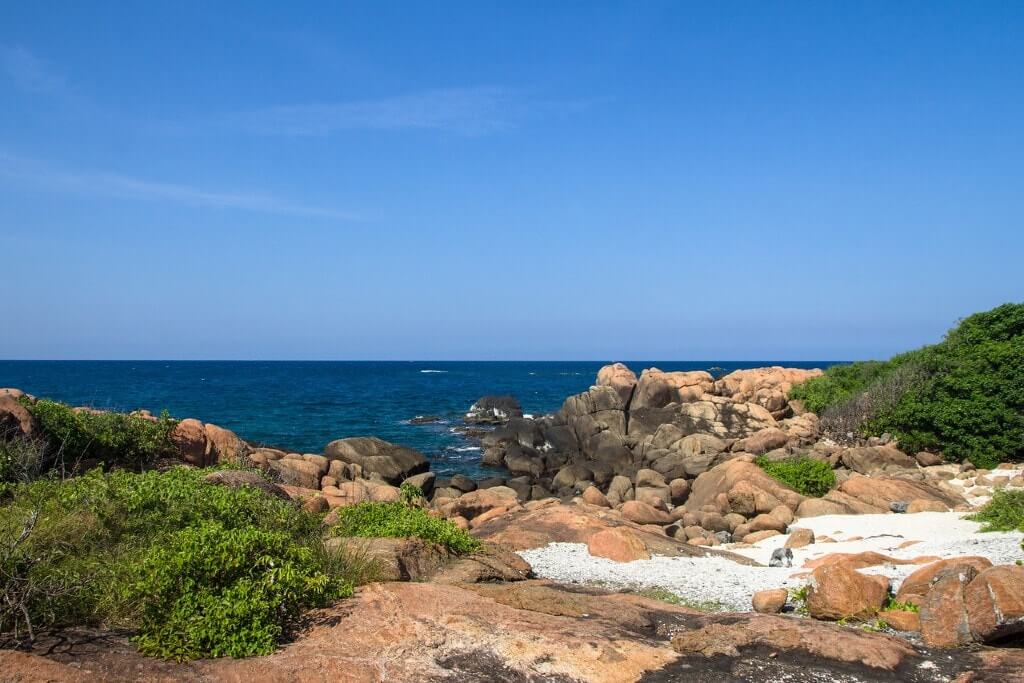 Spiaggia di Pigeon Island, Sri Lanka.