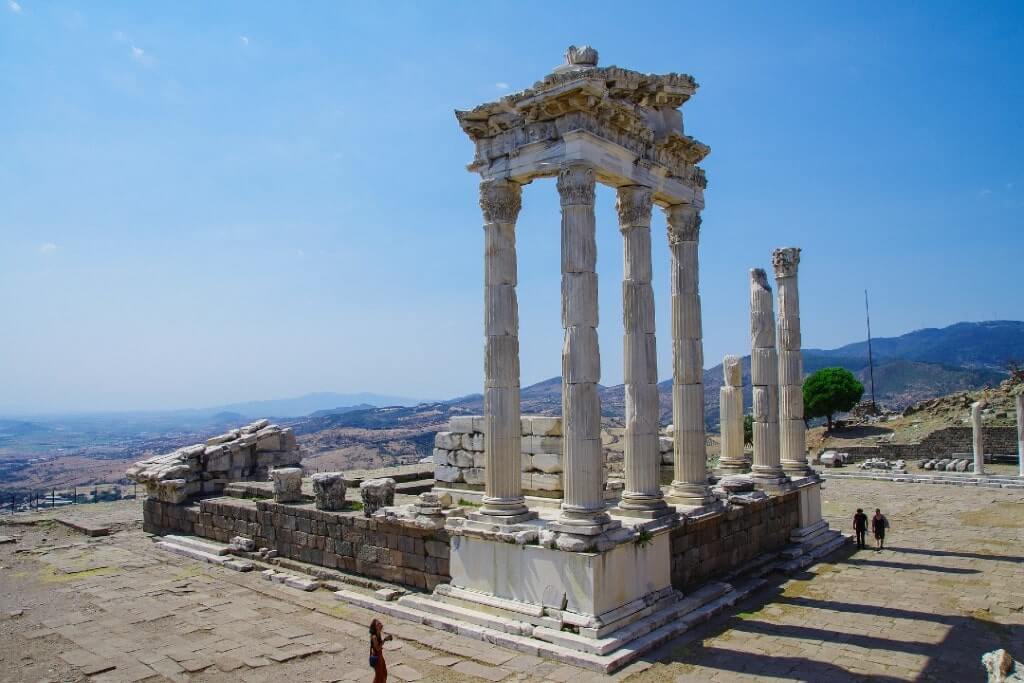 Tempio della antica città di Pergamo, in Turchia.